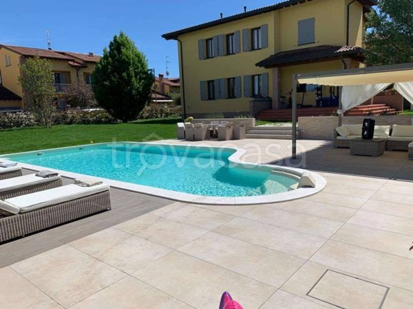 casa indipendente in vendita a Parma in zona Pilastrello