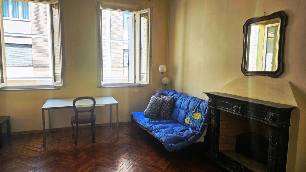 appartamento in vendita a Parma in zona Centro Storico