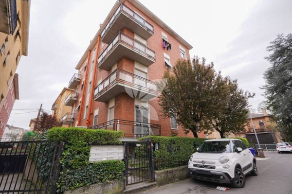 appartamento in vendita a Parma in zona Montanara