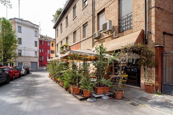 negozio in vendita a Parma in zona Centro Storico