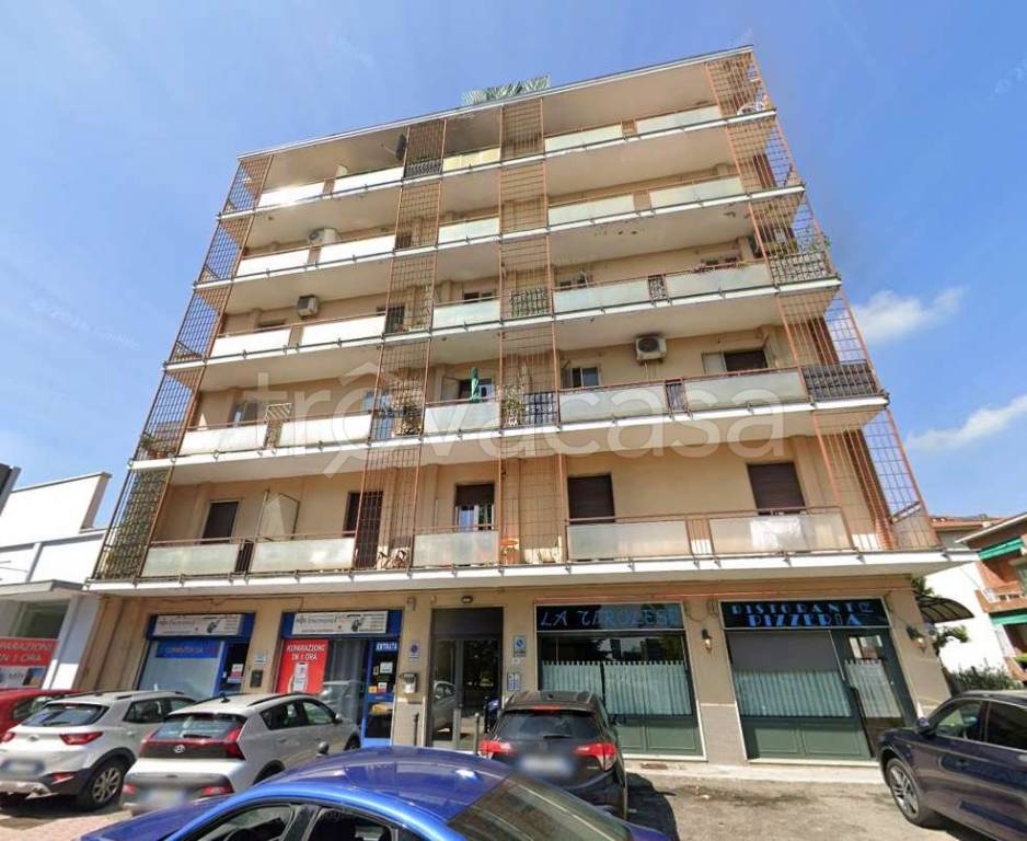 appartamento in vendita a Parma in zona San Leonardo