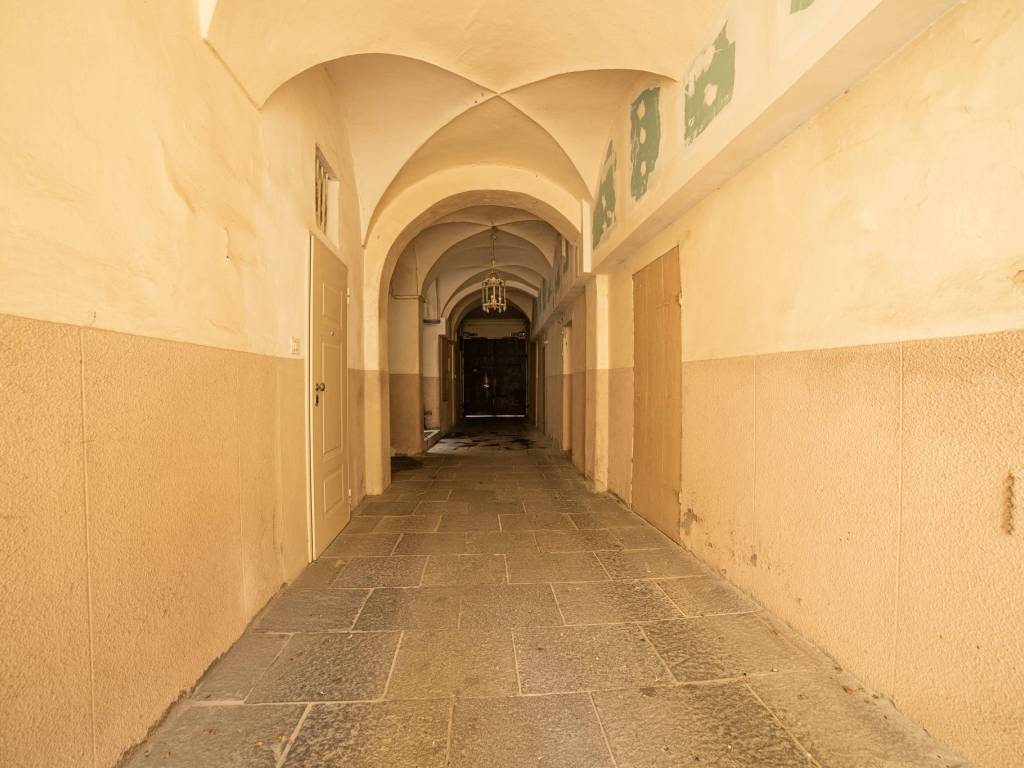 locale commerciale in vendita a Parma in zona Centro Storico
