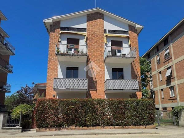 casa indipendente in vendita a Parma in zona San Leonardo