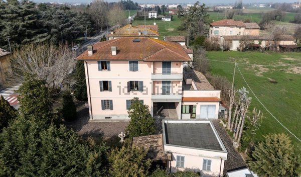 casa indipendente in vendita a Parma in zona Marano