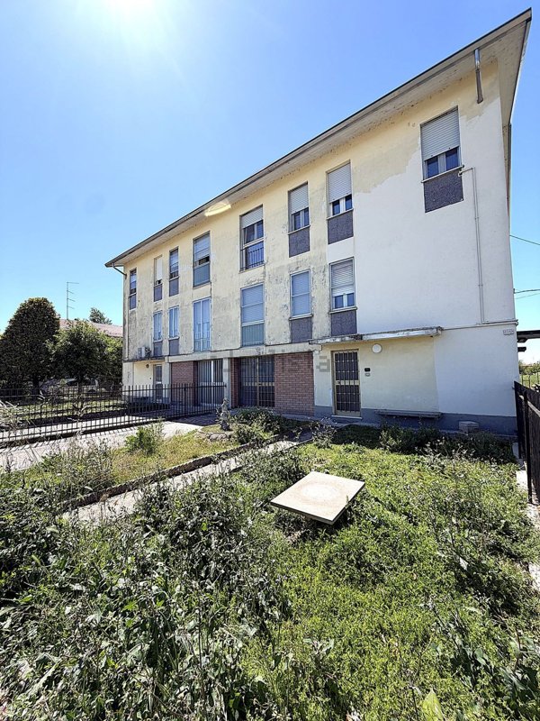 appartamento in vendita a Parma in zona Baganzola