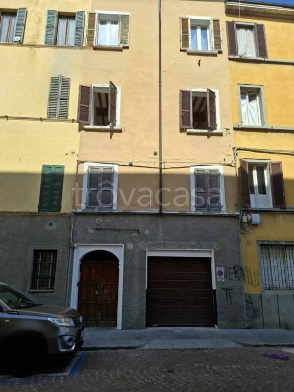 appartamento in vendita a Parma in zona Centro Storico