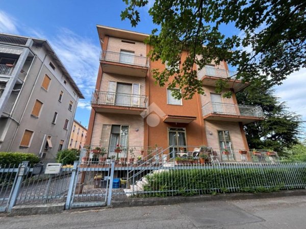 appartamento in vendita a Parma in zona Montanara