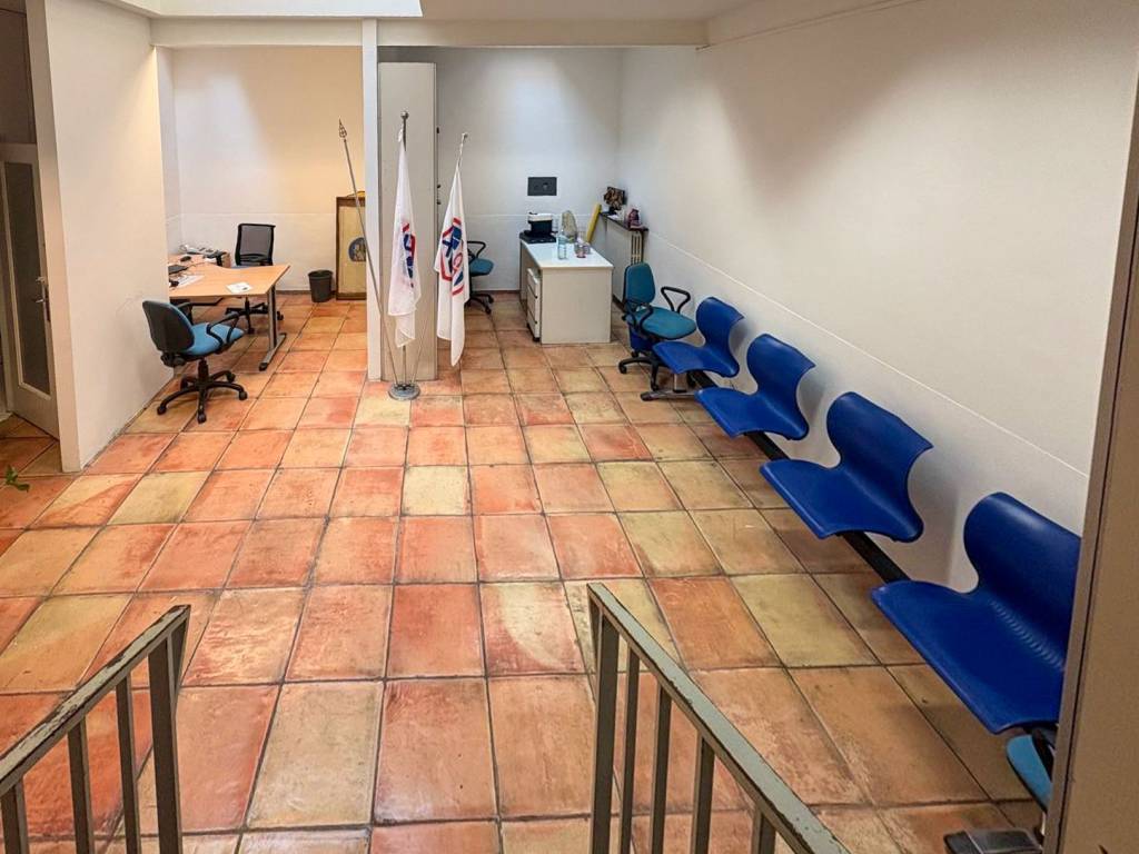 ufficio in vendita a Parma in zona Centro Storico