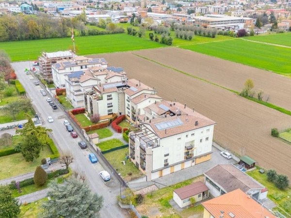 appartamento in vendita a Parma in zona Pablo