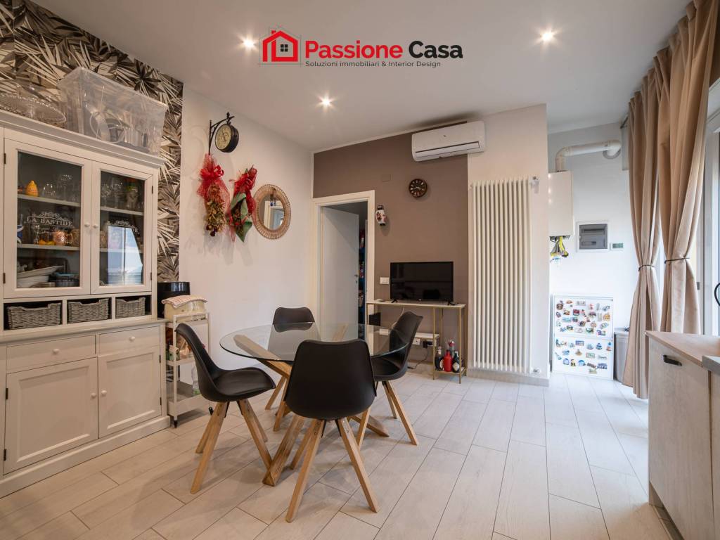 appartamento in vendita a Parma in zona Cittadella