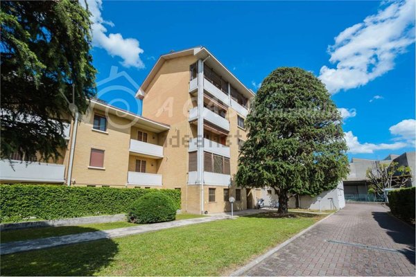 appartamento in vendita a Parma in zona Centro Storico