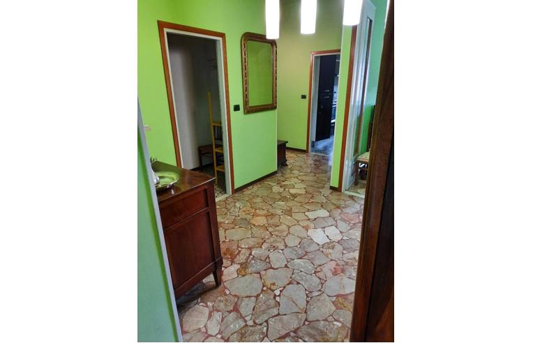 appartamento in vendita a Parma in zona San Leonardo