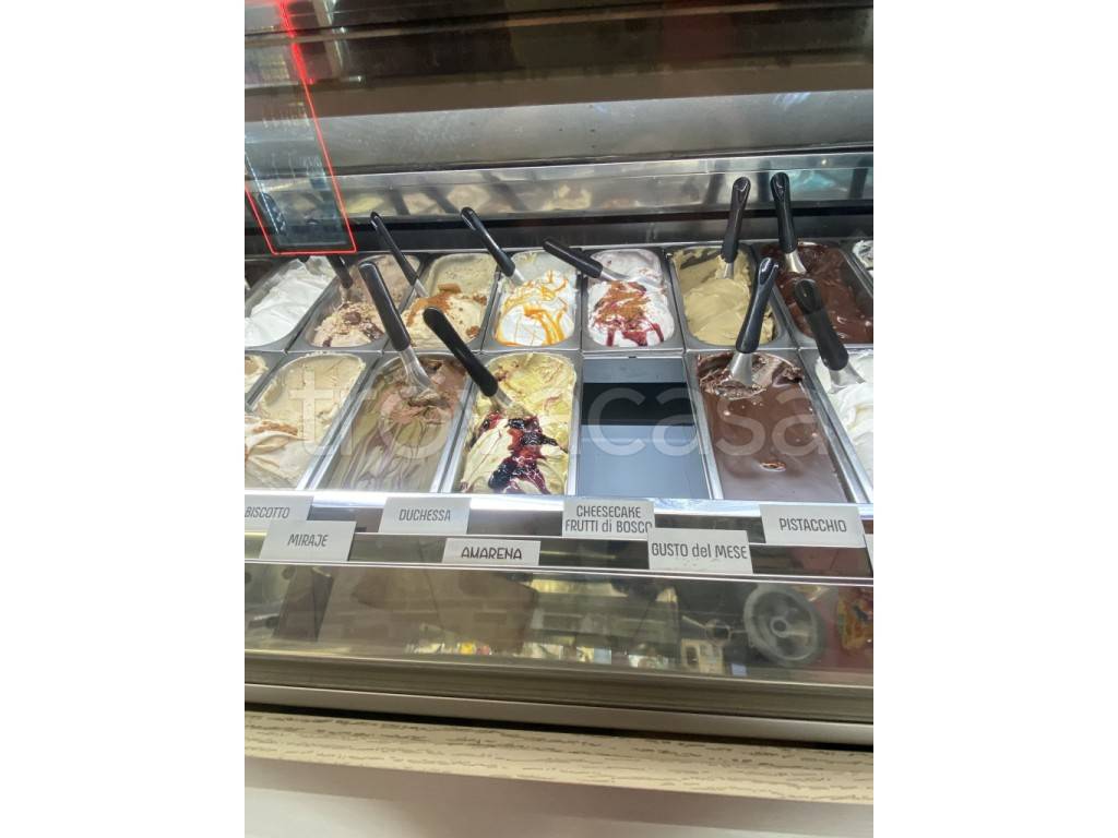 negozio in vendita a Parma in zona Centro Storico