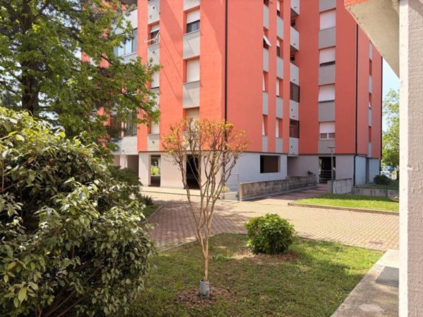 appartamento in vendita a Parma in zona Pablo