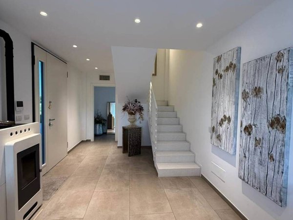 casa indipendente in vendita a Parma in zona Mariano
