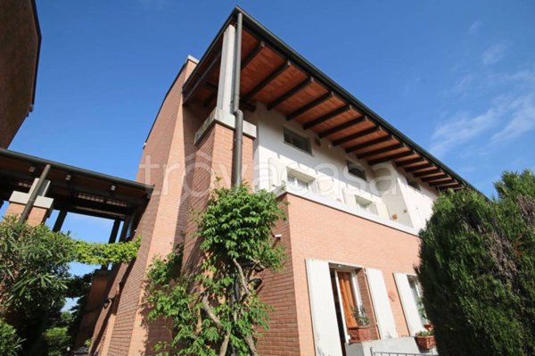 casa indipendente in vendita a Parma in zona Centro Storico