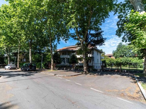 appartamento in vendita a Parma in zona Lubiana