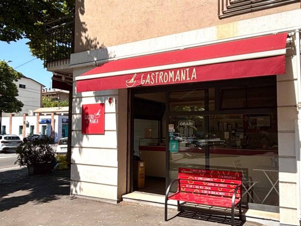 negozio in vendita a Parma in zona San Lazzaro