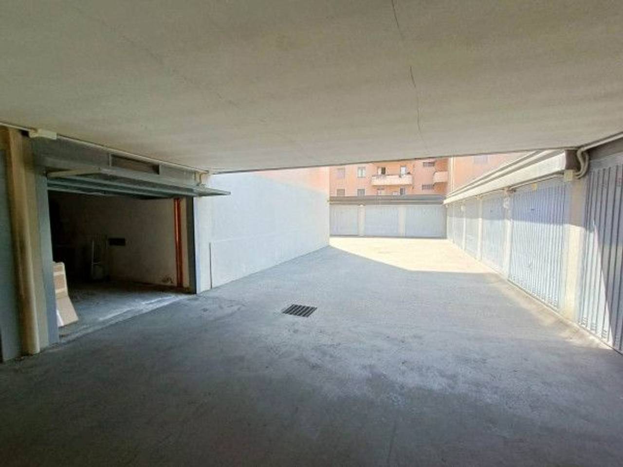 negozio in vendita a Parma in zona San Leonardo