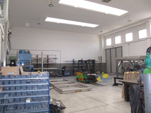 negozio in vendita a Parma