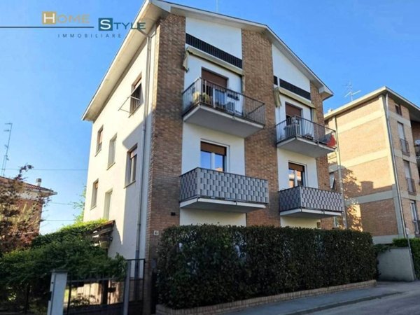 appartamento in vendita a Parma in zona San Leonardo