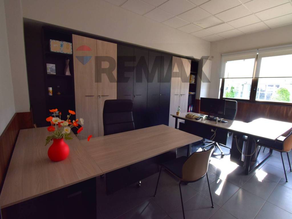 ufficio in vendita a Parma