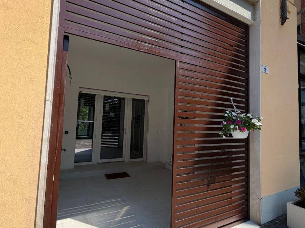 appartamento in vendita a Parma in zona Montanara