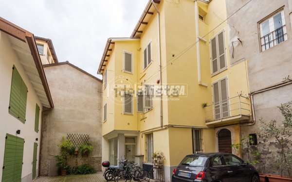 appartamento in vendita a Parma in zona Centro Storico