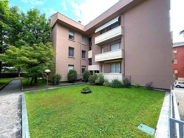 appartamento in vendita a Parma in zona Crocetta