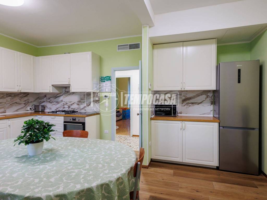 appartamento in vendita a Parma in zona San Lazzaro