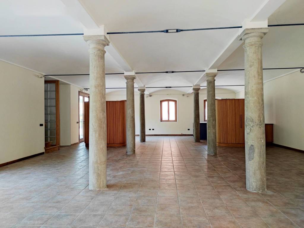 ufficio in vendita a Parma in zona San Leonardo