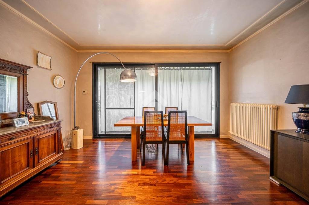 appartamento in vendita a Parma in zona Cittadella