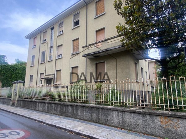 appartamento in vendita a Parma in zona Centro Storico