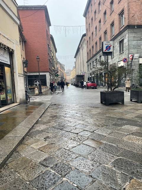 negozio in vendita a Parma