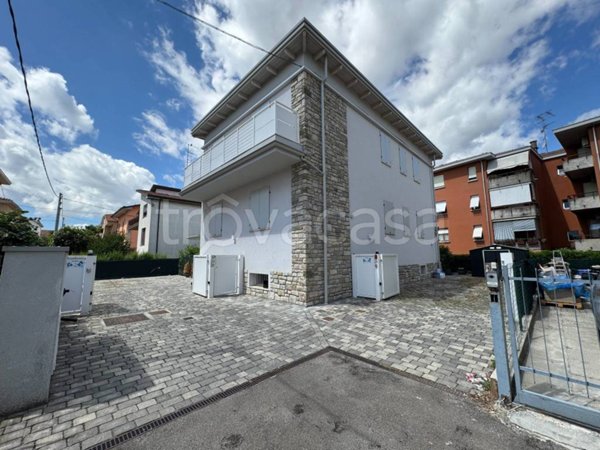 appartamento in vendita a Parma in zona Corcagnano
