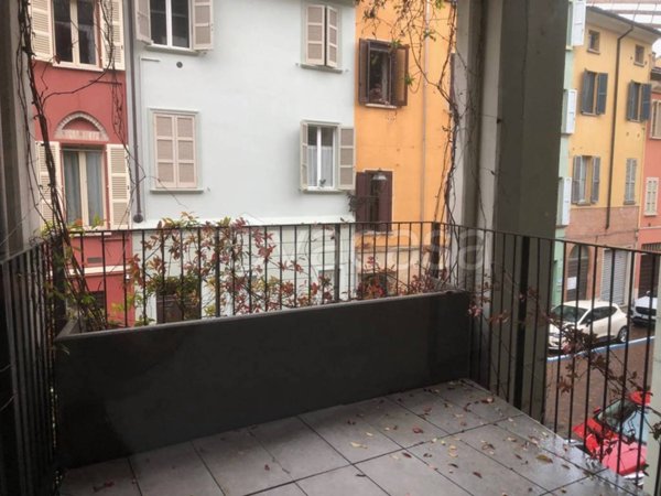 appartamento in vendita a Parma in zona Oltretorrente