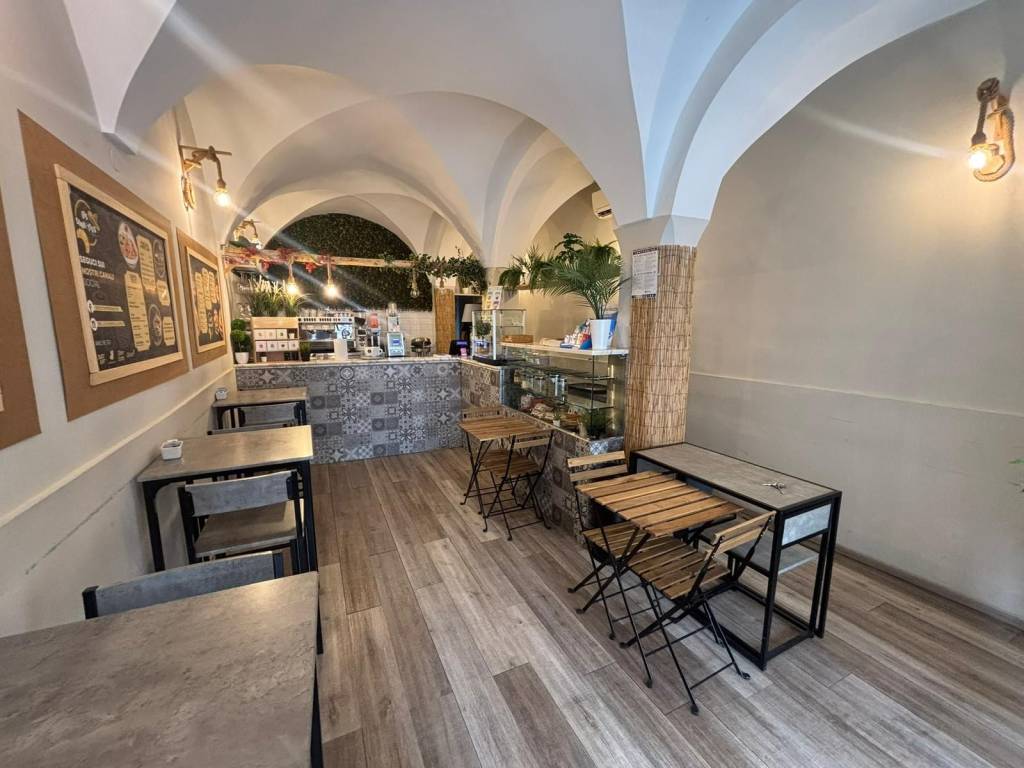 negozio in vendita a Parma in zona Oltretorrente