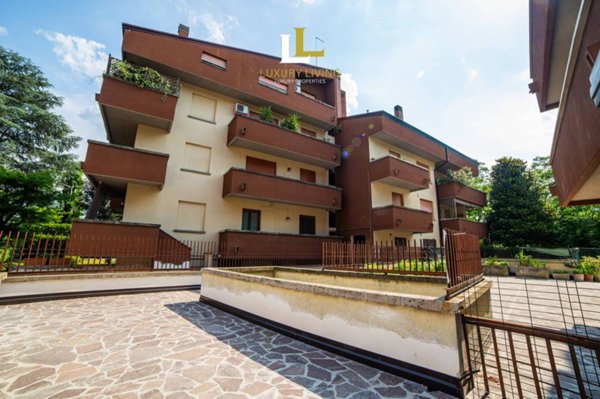 appartamento in vendita a Parma in zona Marore
