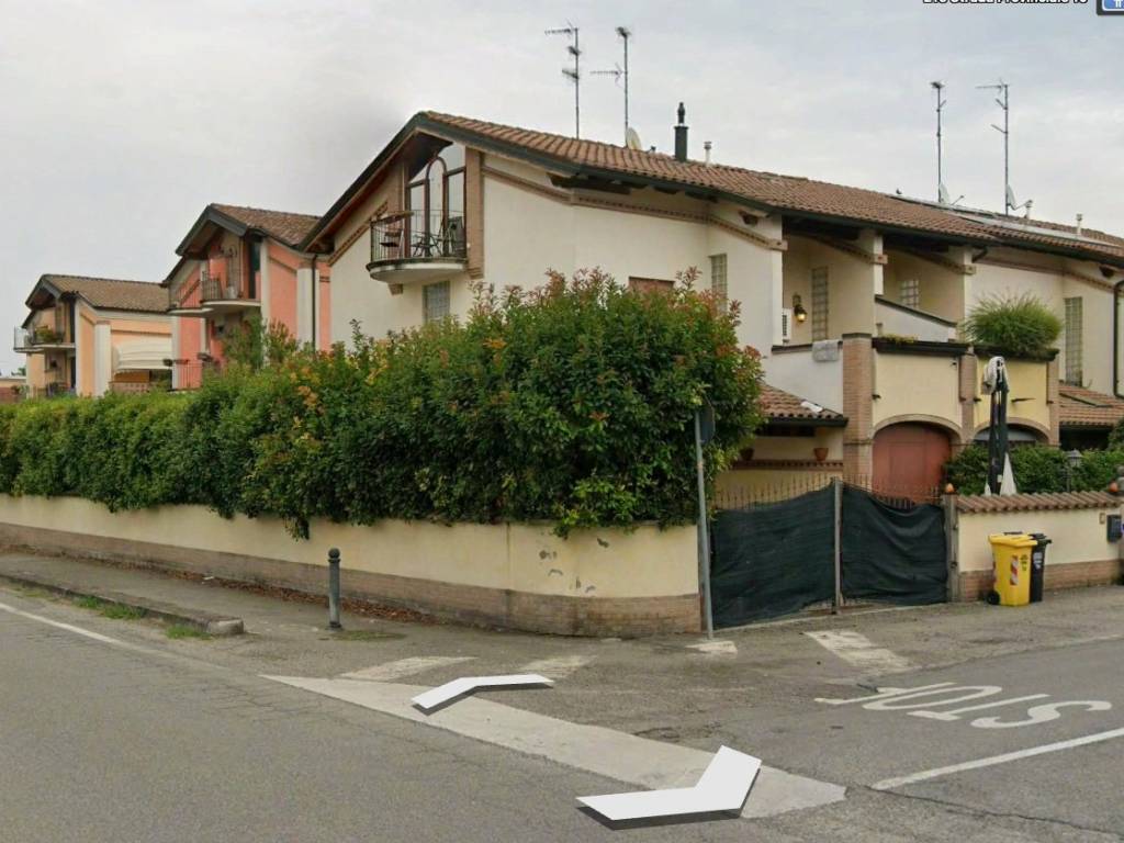 casa indipendente in vendita a Parma in zona Baganzola