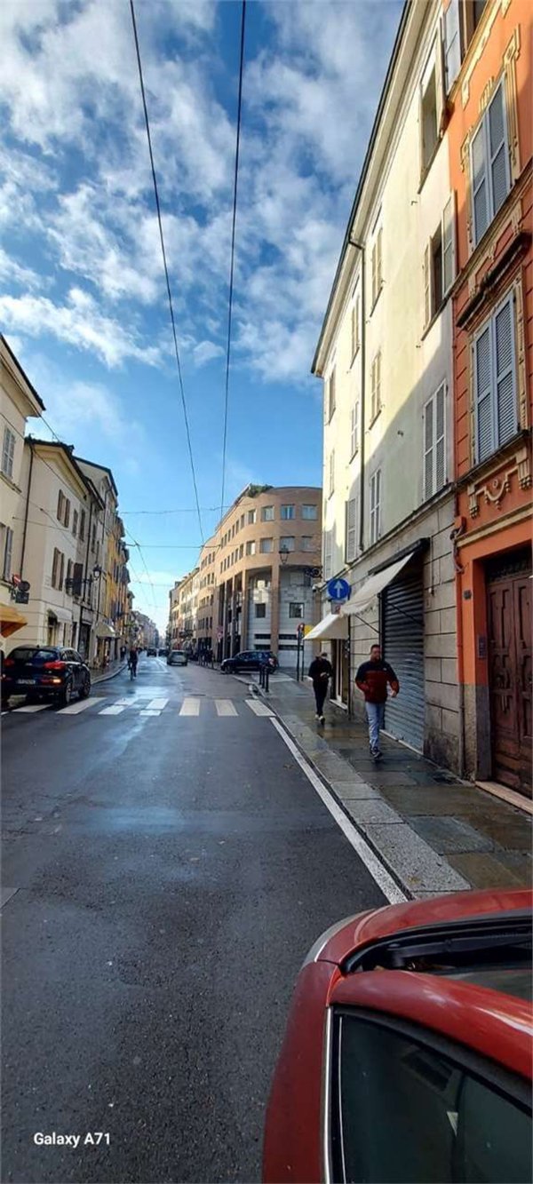 appartamento in vendita a Parma in zona Oltretorrente