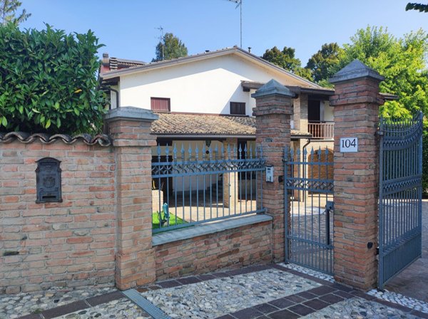 appartamento in vendita a Parma in zona Mariano