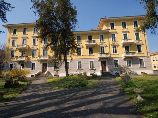 appartamento in vendita a Parma in zona Centro Storico
