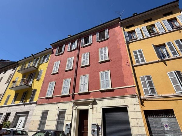 appartamento in vendita a Parma in zona Centro Storico