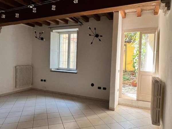 appartamento in vendita a Parma in zona Oltretorrente