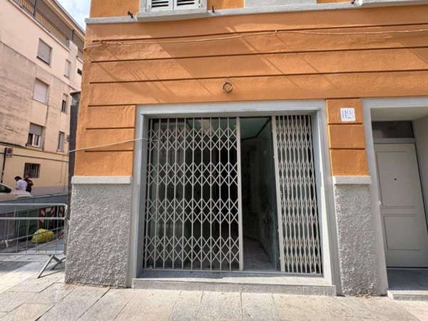 negozio in vendita a Parma in zona Centro Storico