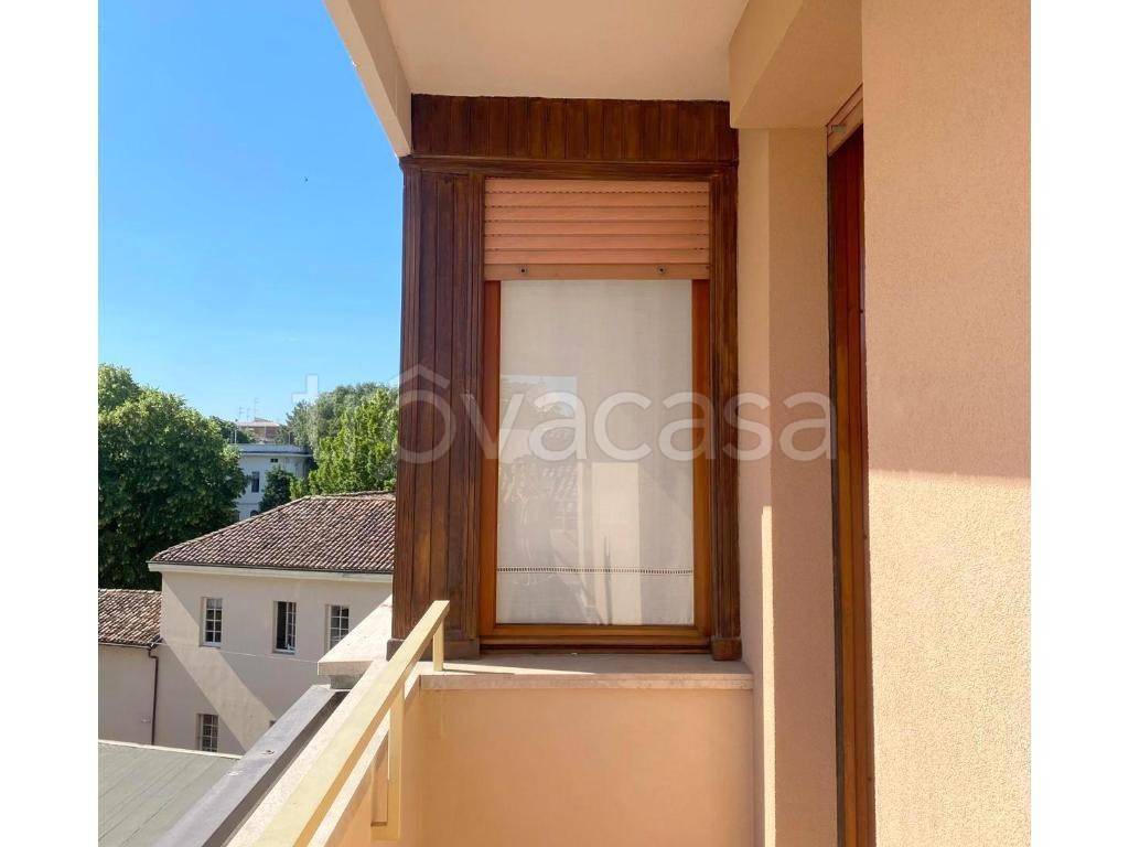 appartamento in vendita a Parma in zona Cittadella