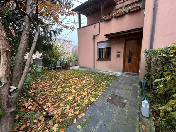 appartamento in vendita a Parma in zona Montanara