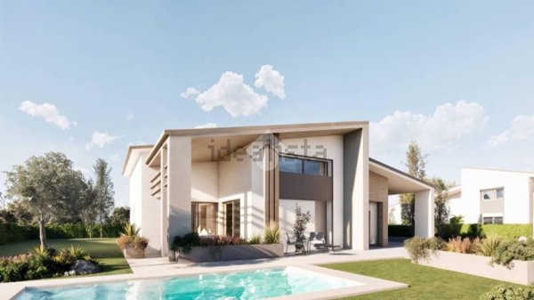 casa indipendente in vendita a Parma in zona Vigatto