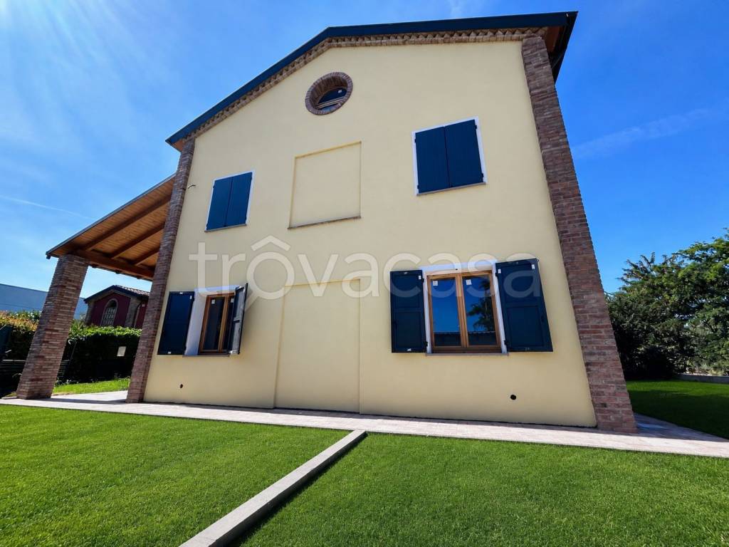appartamento in vendita a Parma in zona San Martino / Paradigna