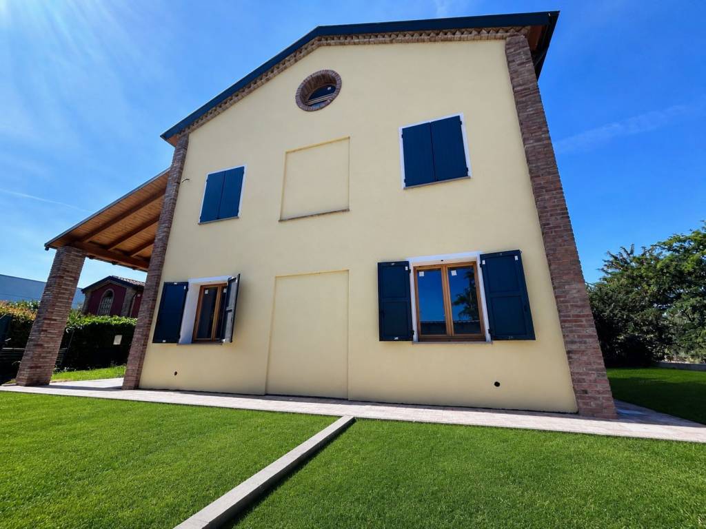 appartamento in vendita a Parma in zona San Martino / Paradigna